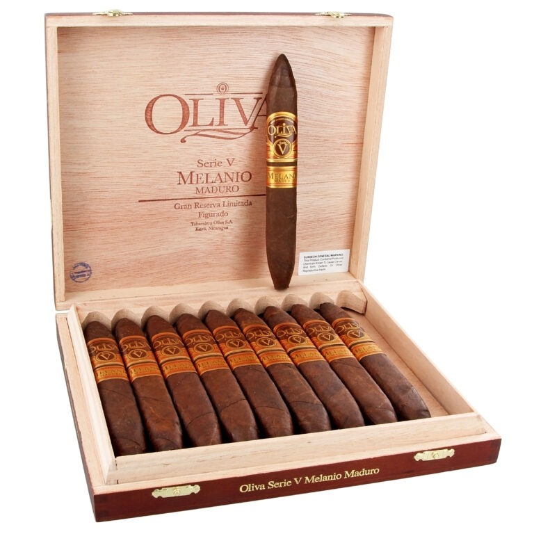 Oliva Serie V Melanio Maduro Figurado Kiste offen